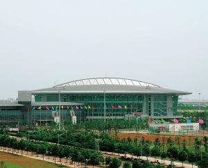 关于武汉体育中心体育场的信息