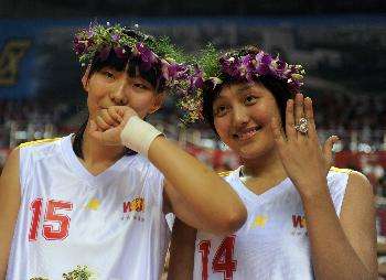中国女篮队员，中国女篮队员黄思静？