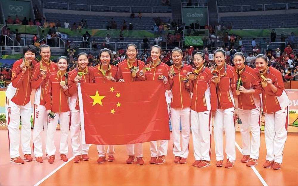 中国女排摘铜牌，中国女排摘铜牌女排？