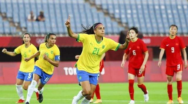 巴西女足，巴西女足对秘鲁女足？
