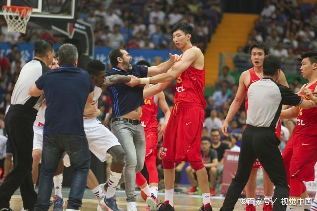 中国篮球打架事件，中国篮球史上最大一次斗殴事件？