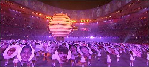 2008年北京奥运会开幕式高清完整版，2008年北京奥运会开幕式高清完整版图片？